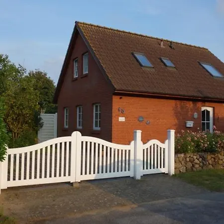 Apartment Haus Dithmarschen-wohnung 1 *